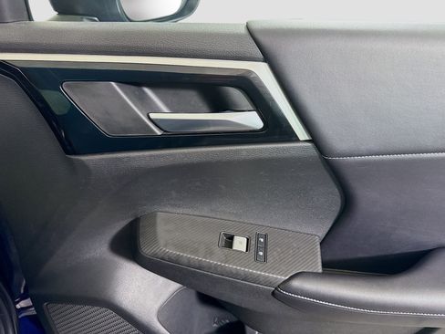 Used 2023 Mitsubishi Outlander SE image 31