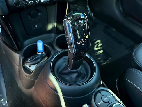 Used 2022 MINI Cooper S image 15