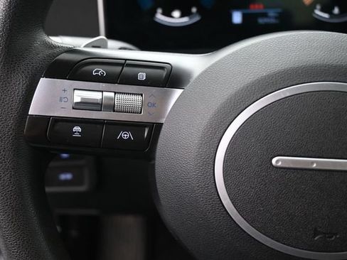Used 2025 Hyundai Sonata SEL FWD image 30