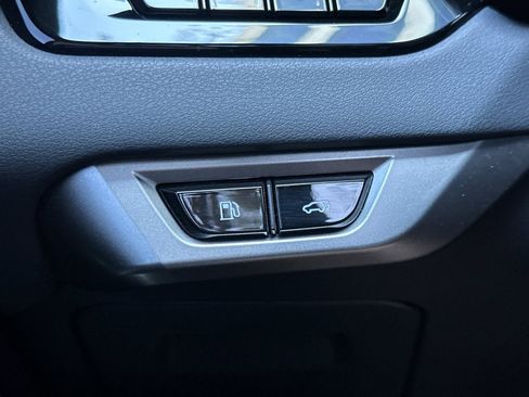 Certified 2025 Lexus RX 350 Premium w/ Accessory Package (Z1) FWD image 36