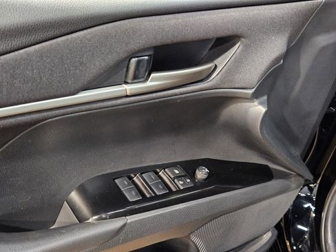 Used 2025 Toyota Camry LE FWD image 21