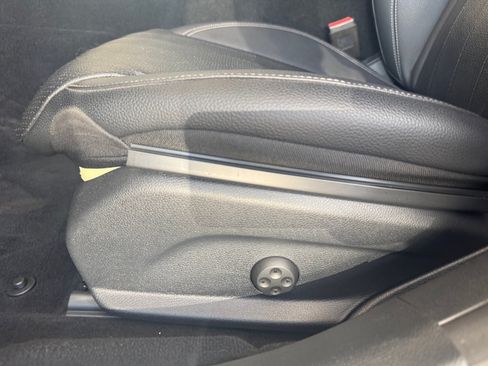 Used 2022 Mercedes-Benz E 350 Sedan image 10