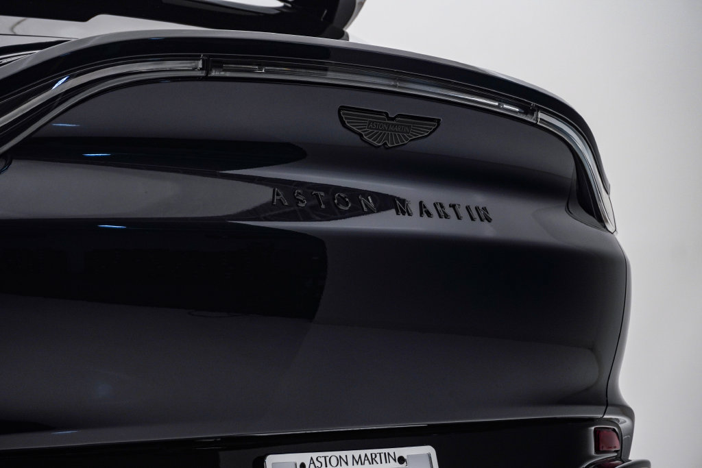 Used 2026 Aston Martin DBX 707 AWD/4WD image 12