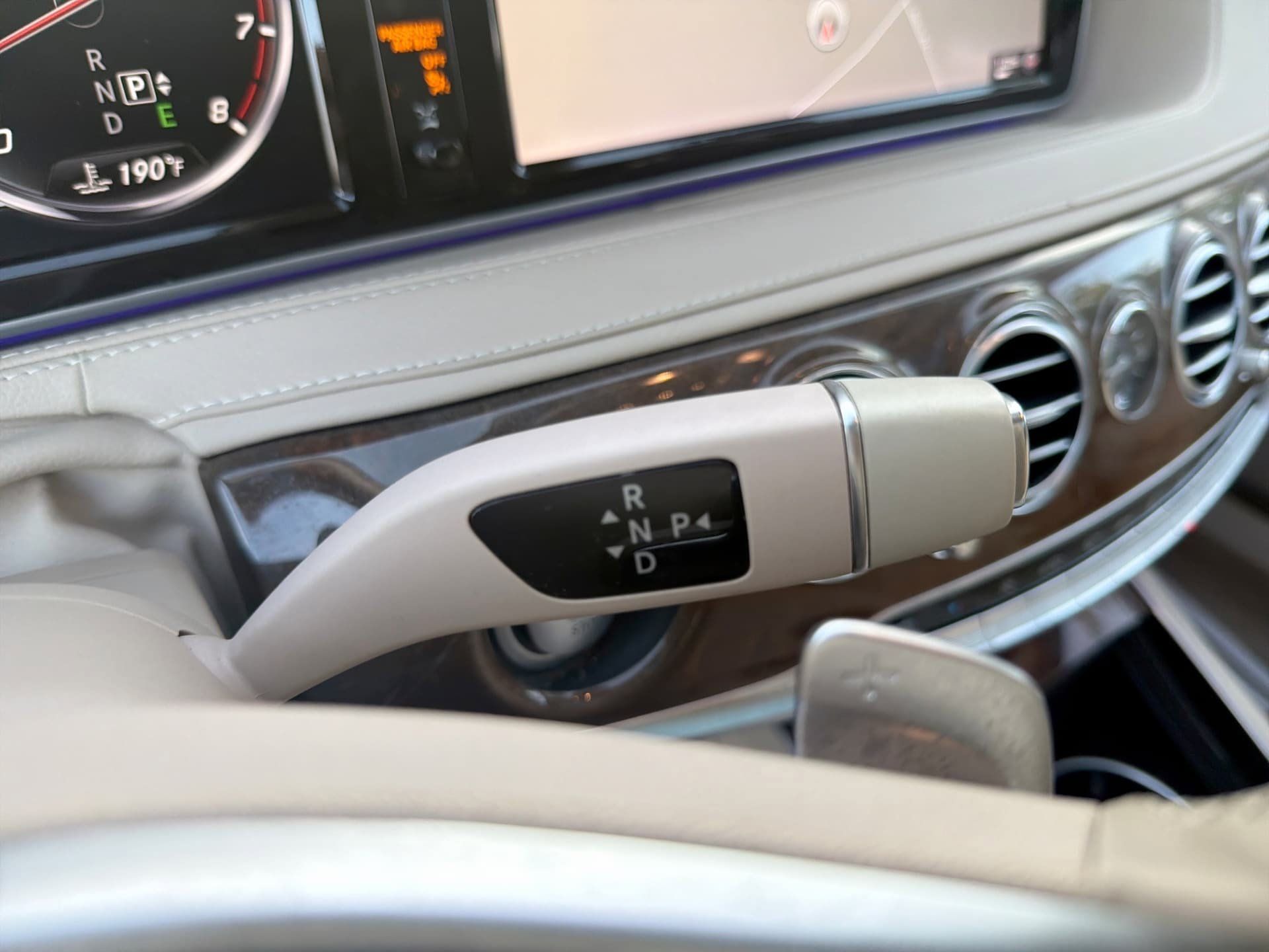 Used 2015 Mercedes-Benz S 550 Sedan w/ Premium 1 Package image 23