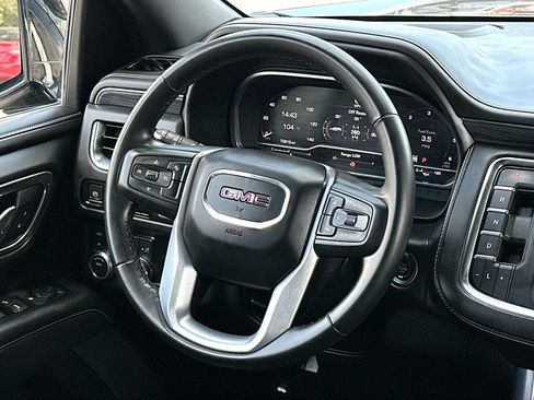 Used 2023 GMC Yukon SLT AWD/4WD image 27