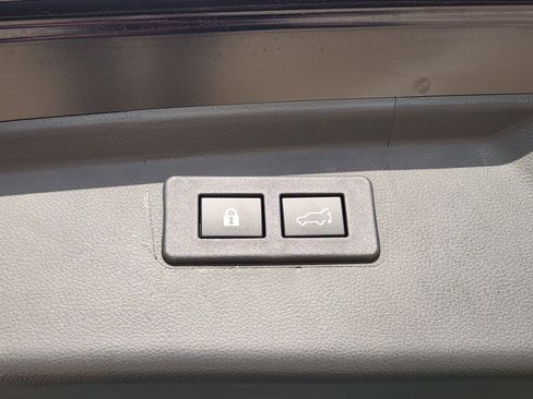 Used 2025 Subaru Outback Touring XT image 44