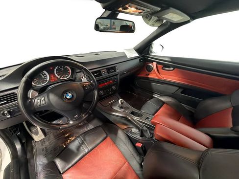 Used 2012 BMW M3 Convertible RWD image 20