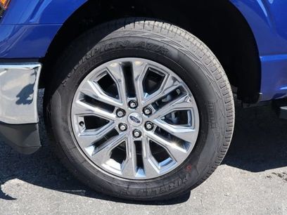 New 2026 Ford F150 XLT w/ Equipment Group 302A MID