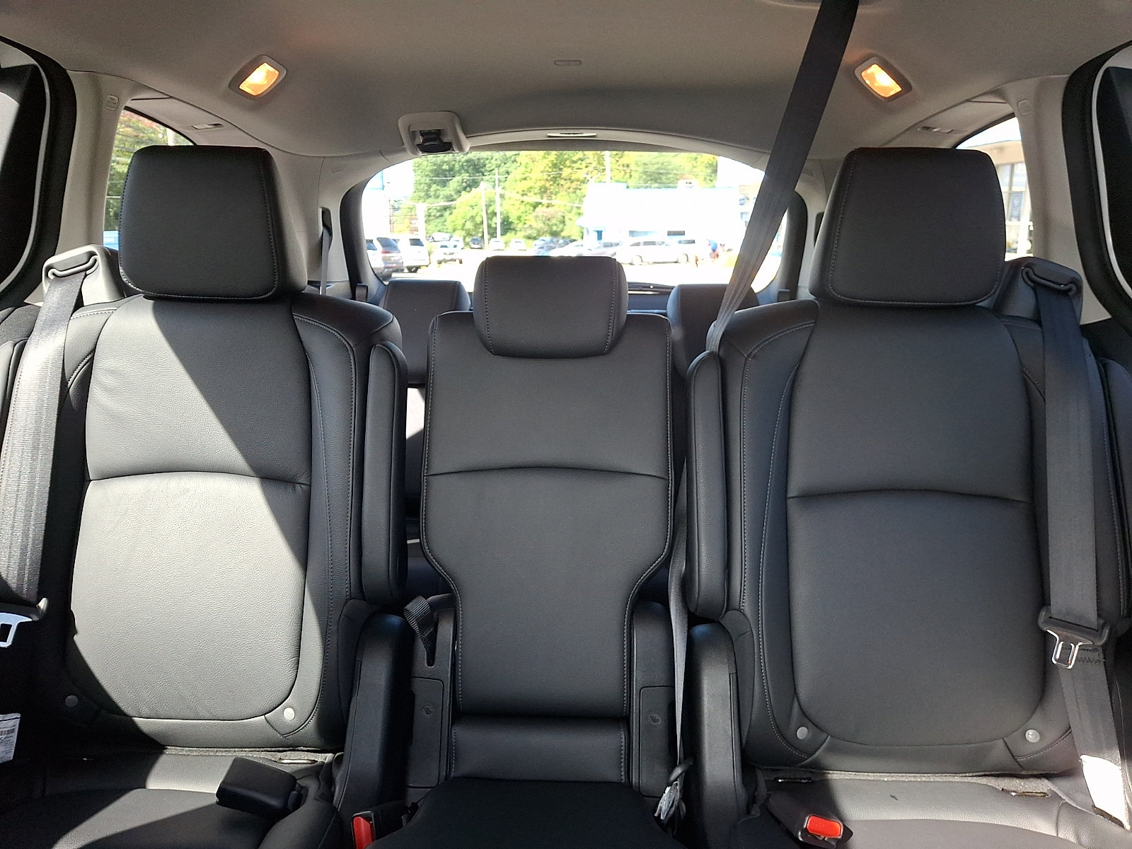Certified 2025 Honda Odyssey EX-L image 19