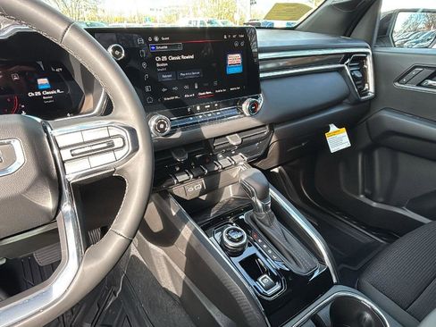 New 2026 GMC Canyon Elevation image 19