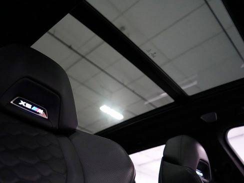Used 2021 BMW X5 M w/ Executive Package image 16