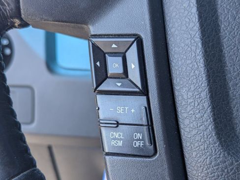 Used 2014 Ford F150 XLT w/ Equipment Group 302A Luxury AWD/4WD image 18
