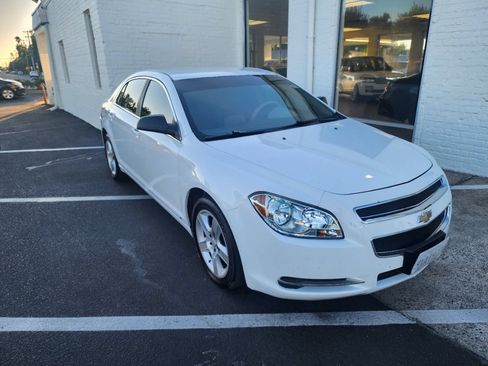 Used 2009 Chevrolet Malibu LS FWD image 5