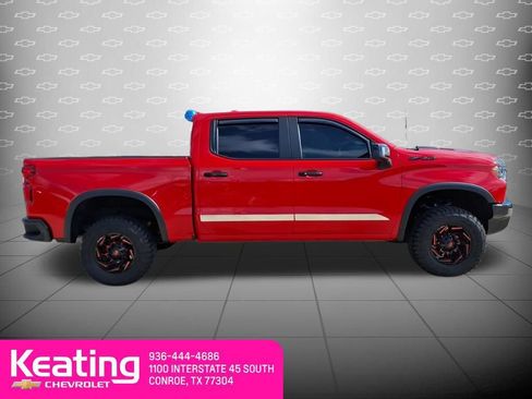 Used 2026 Chevrolet Silverado 1500 ZR2 w/ Dark Appearance Package AWD/4WD image 4