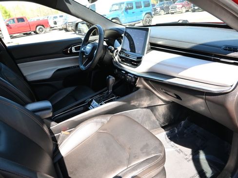 Used 2024 Jeep Compass Limited AWD/4WD image 31
