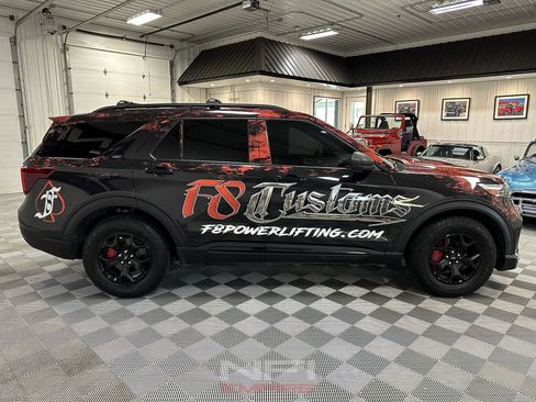 Used 2023 Ford Explorer Timberline image 7