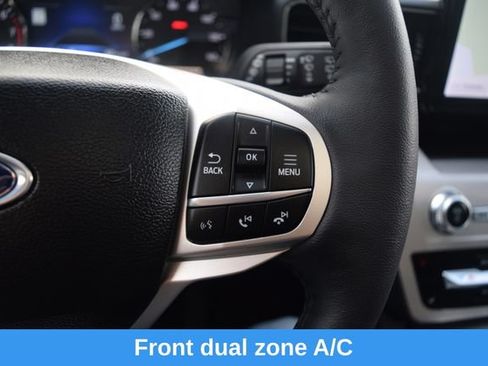 Used 2023 Ford Explorer XLT w/ Equipment Group 202A AWD/4WD image 5