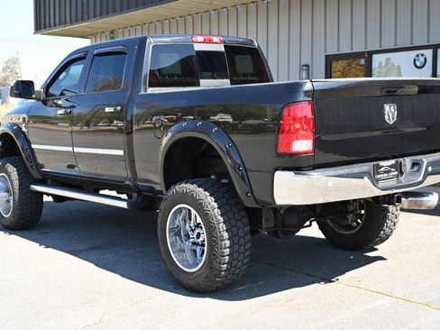Used 2018 RAM 2500 Big Horn image 2