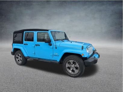 Used 2017 Jeep Wrangler Unlimited Sahara w/ Connectivity Group