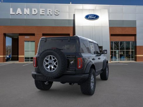 New 2025 Ford Bronco Badlands image 8