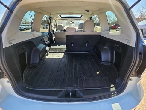 Used 2017 Subaru Forester 2.5i Premium w/ All-Weather Package image 41