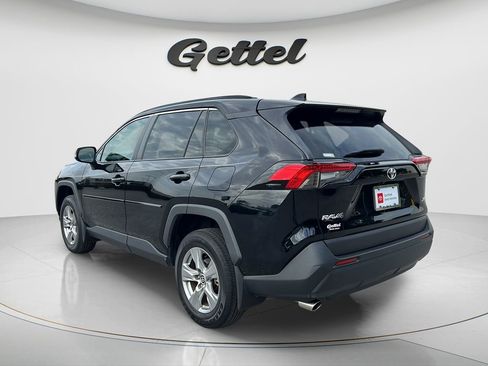 Used 2023 Toyota RAV4 XLE w/ Convenience Package FWD image 7