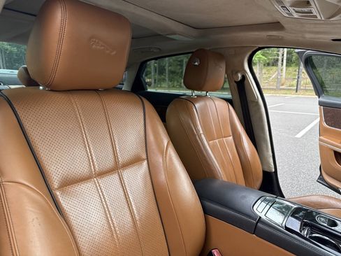 Used 2014 Jaguar XJ L Portfolio AWD/4WD image 21
