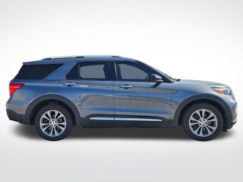 Used 2022 Ford Explorer Limited image 13