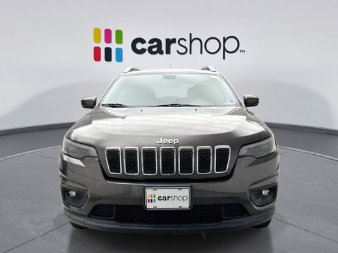 Used 2019 Jeep Cherokee Latitude Plus w/ Comfort/Convenience Group AWD/4WD image 8