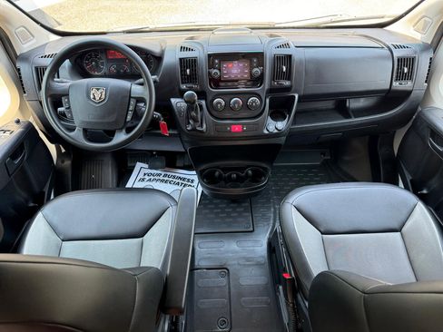 Used 2021 RAM ProMaster 2500 image 3