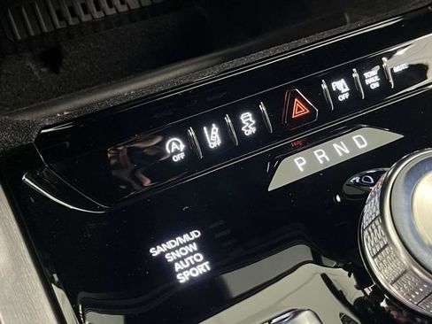 New 2026 Jeep Grand Wagoneer L 4WD image 27