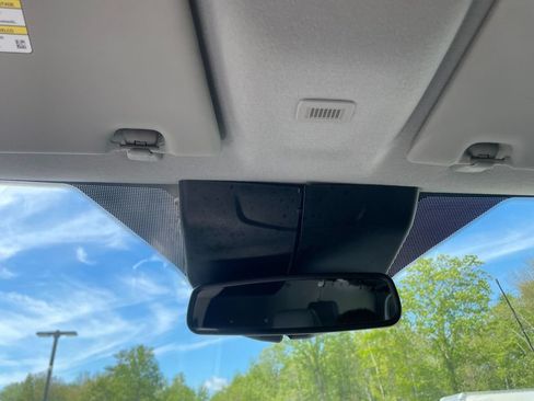 Used 2019 Ford Transit 250 148 Low Roof RWD image 20