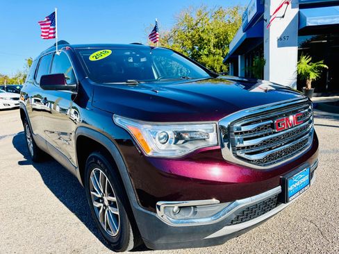 Used 2018 GMC Acadia SLE image 8