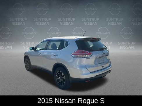 Used 2015 Nissan Rogue S AWD/4WD image 3