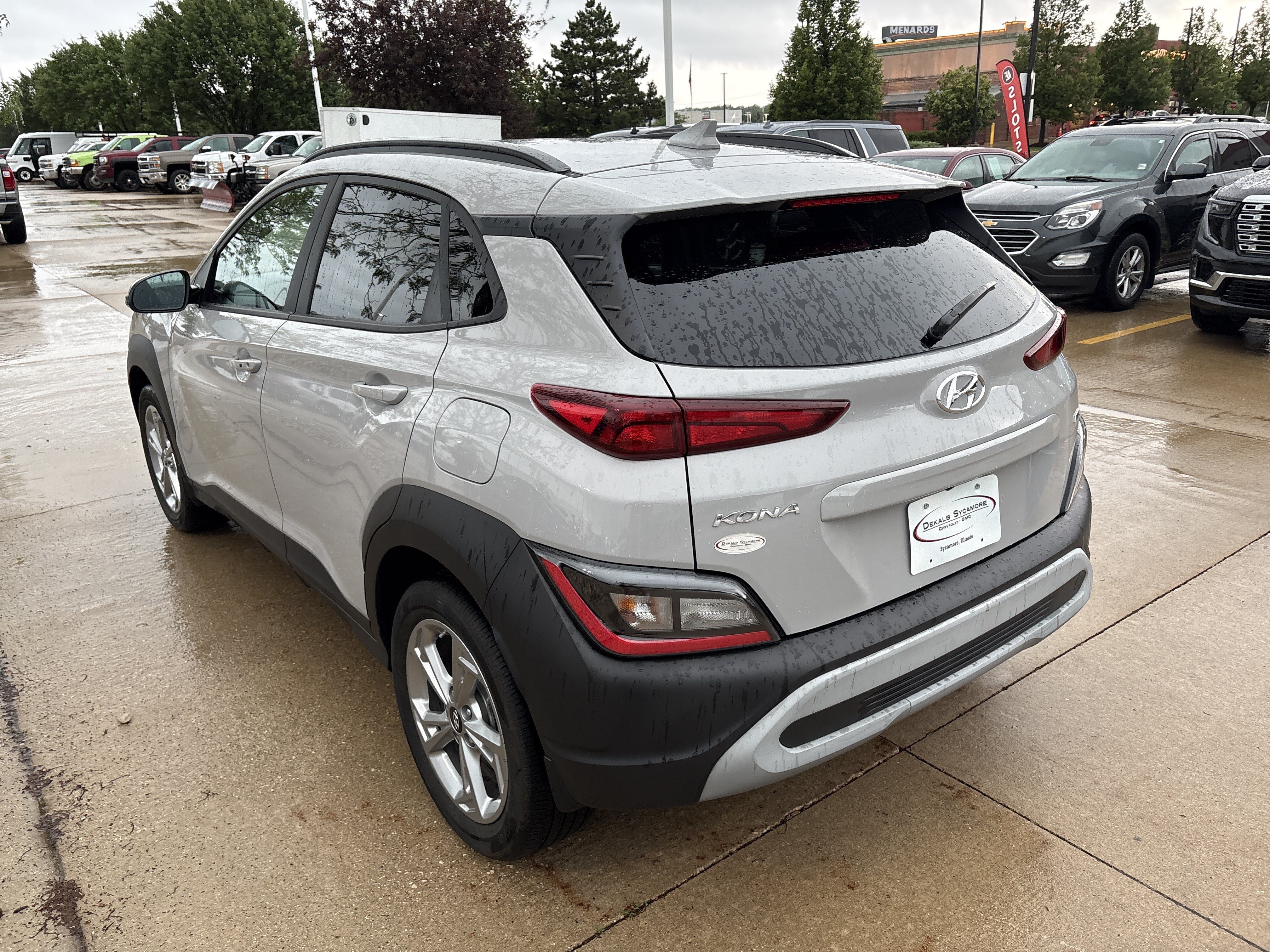 Used 2023 Hyundai Kona SEL AWD/4WD image 11