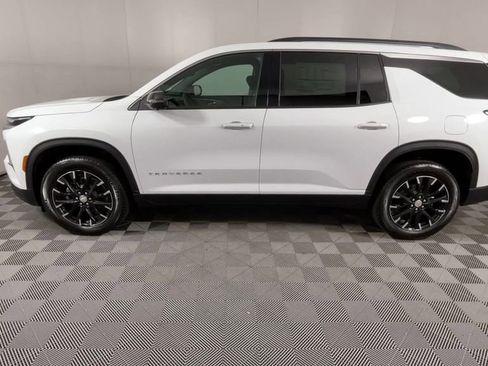 New 2026 Chevrolet Traverse LT w/ Sun and Wheel Package image 5