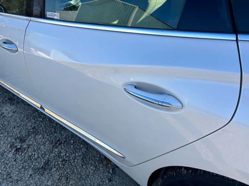 Used 2019 Buick LaCrosse Essence w/ Sights and Sounds Package image 23