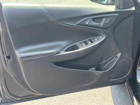 Used 2019 Chevrolet Malibu LT w/ Leather Package FWD image 21