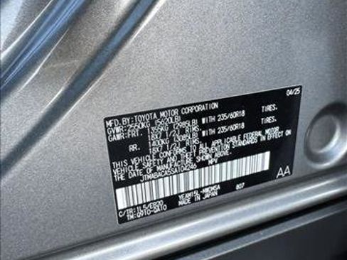 Certified 2025 Toyota bZ4X AWD image 23