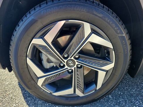 Used 2022 Hyundai Tucson Limited image 11