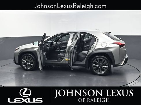 Used 2019 Lexus UX 200 F Sport w/ F Sport Premium Package FWD image 38