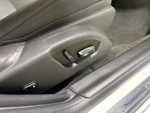 Used 2018 Volvo V60 T5 Cross Country AWD/4WD image 32