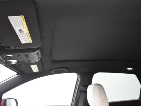 Certified 2023 Cadillac XT5 Sportv w/ Technology Package image 25