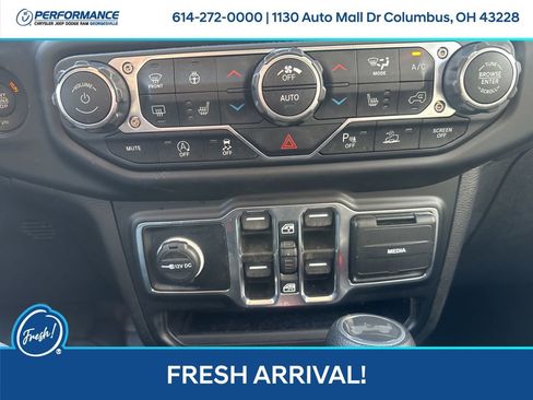 Used 2023 Jeep Wrangler Sahara w/ LED Lighting Group image 18