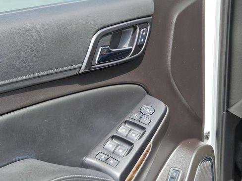 Certified 2016 Chevrolet Tahoe LT image 12