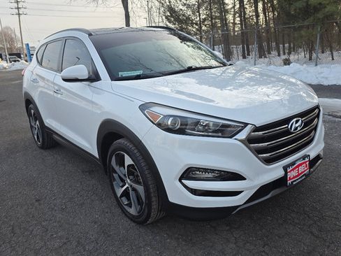 Used 2016 Hyundai Tucson Limited w/ Option Group 03 image 9
