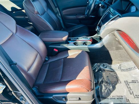 Used 2015 Acura TLX V6 w/ Technology Package image 34