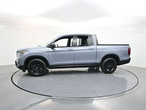 Used 2023 Honda Ridgeline Black Edition image 4