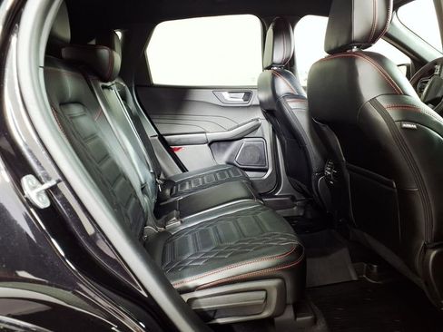 Used 2023 Ford Escape ST-Line Elite w/ Premium Technology Package image 10