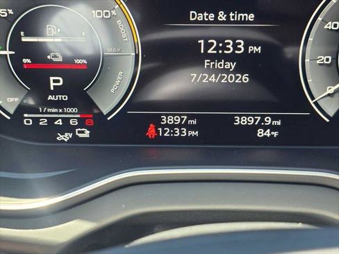 Used 2024 Audi Q5 e Premium Plus w/ Premium Plus Package AWD/4WD image 28